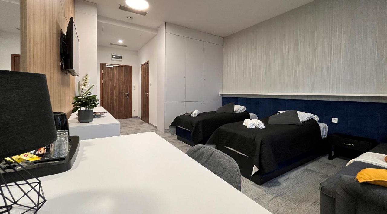 Apartament Kampus Vizja Park *